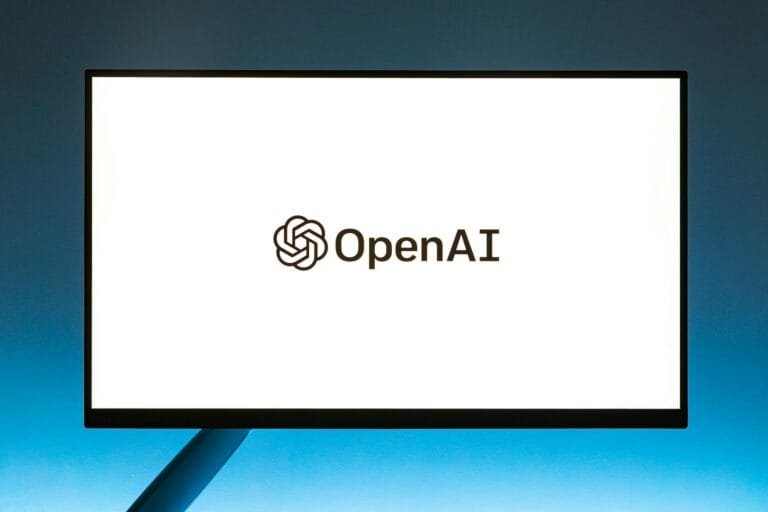 7 AI Tools to Build a Profitable One-Person Business...