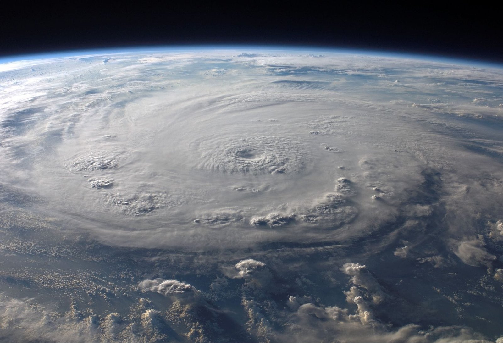 Local Weather Daily Forecasts, Radar Maps, Hurricane Updates, and