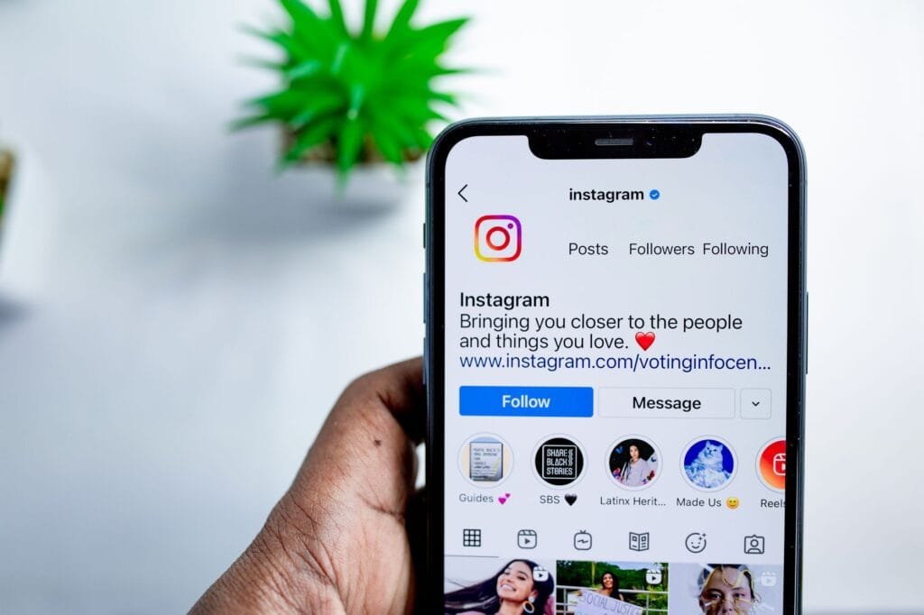 Best AI Content Creation Tools for Instagram in 2026 (transactional? or informational, 'X Best', includes number and platform) - clearainews