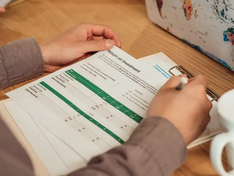 A Chief AI Officer's Guide to Calculating ROI and Budgeting for 2026 - clearainews